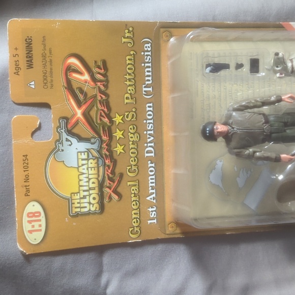 Ultimate Soldier XD General George S.Patton Jr. 1st Armor Tunisia w/ Willie Dog - Picture 2 of 5